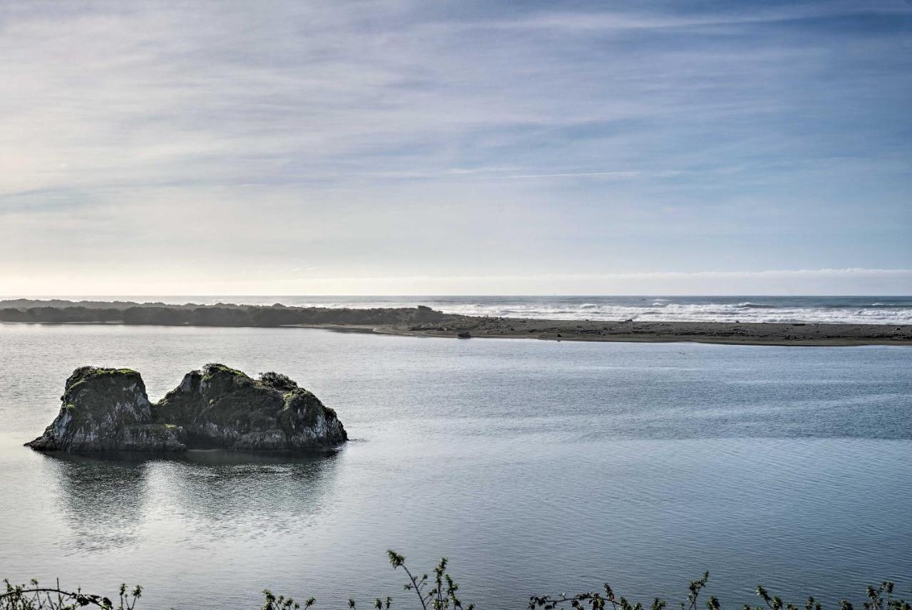 Smith River Vintage Cabin Oceanfront Deck And Views Экстерьер фото