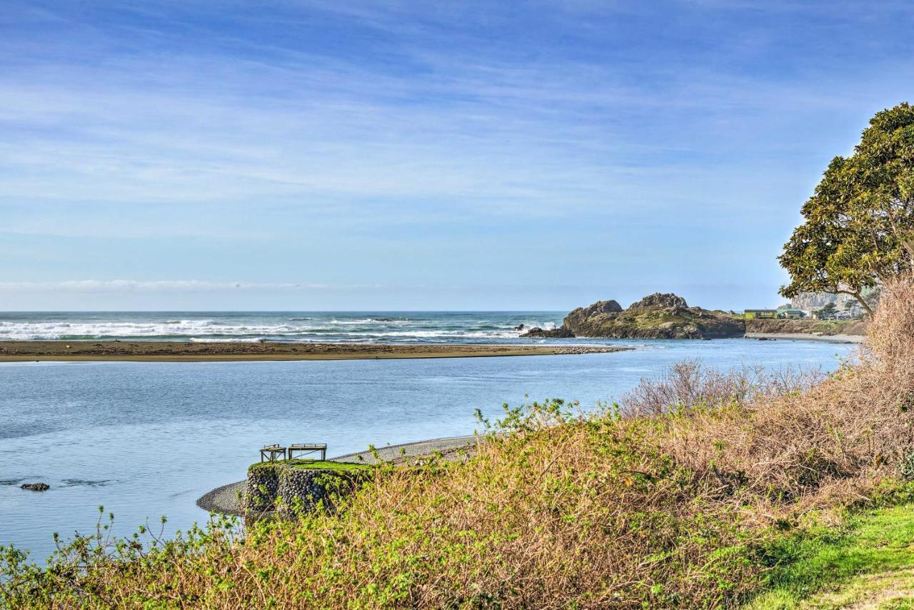 Smith River Vintage Cabin Oceanfront Deck And Views Экстерьер фото